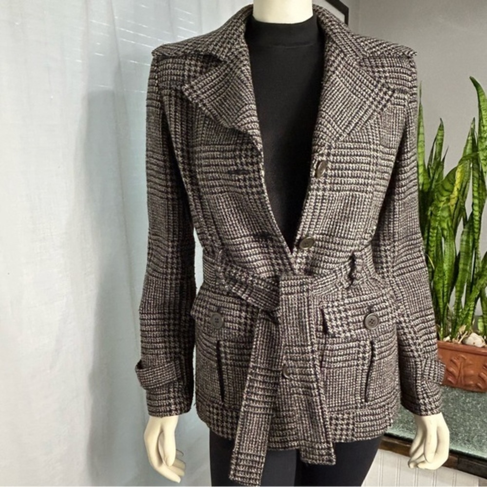 JUNA ~ DANISH BRAND ~ VINTAGE  WOOL FITTED HOUNDSTOOTH BELTED JACKET